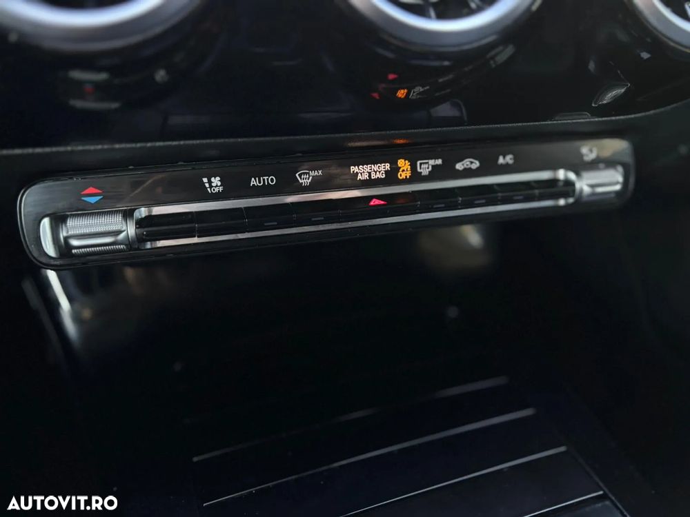 Mercedes-Benz A 180 d 8G-DCT - 26