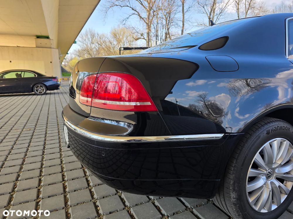 Volkswagen Phaeton - 9