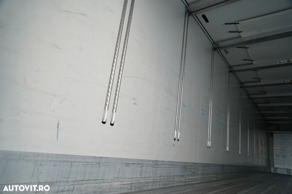 Schmitz Cargobull / SEMIREMORCĂ FRIGORIFICĂ / UNITATE FRIGORIFICĂ SCHMITZ CARGOBULL / SISTEM DE ÎNCĂRCARE PE DOUĂ NIVELE / AXĂ RIDICABILĂ / SUPORT PENTRU PALLEȚI / - 19
