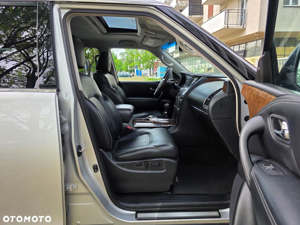 Infiniti QX80 - 36