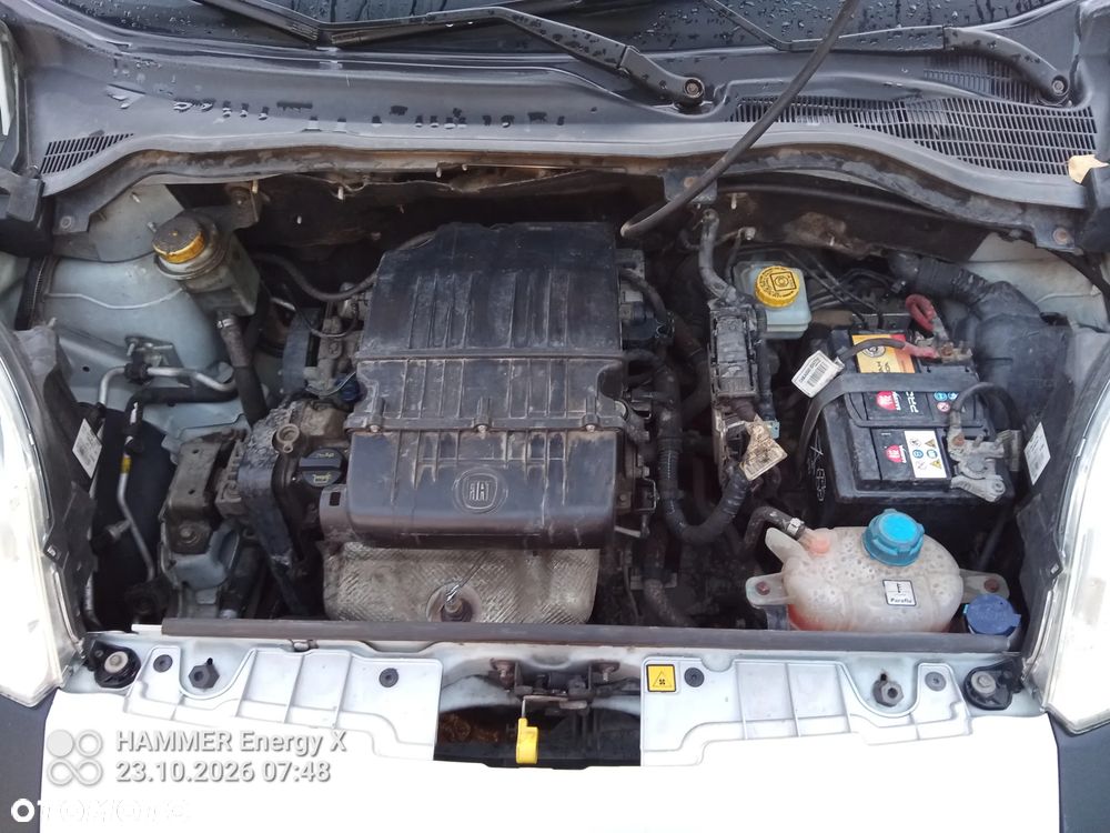 Fiat Fiorino Kombi 8V Elegant - 13