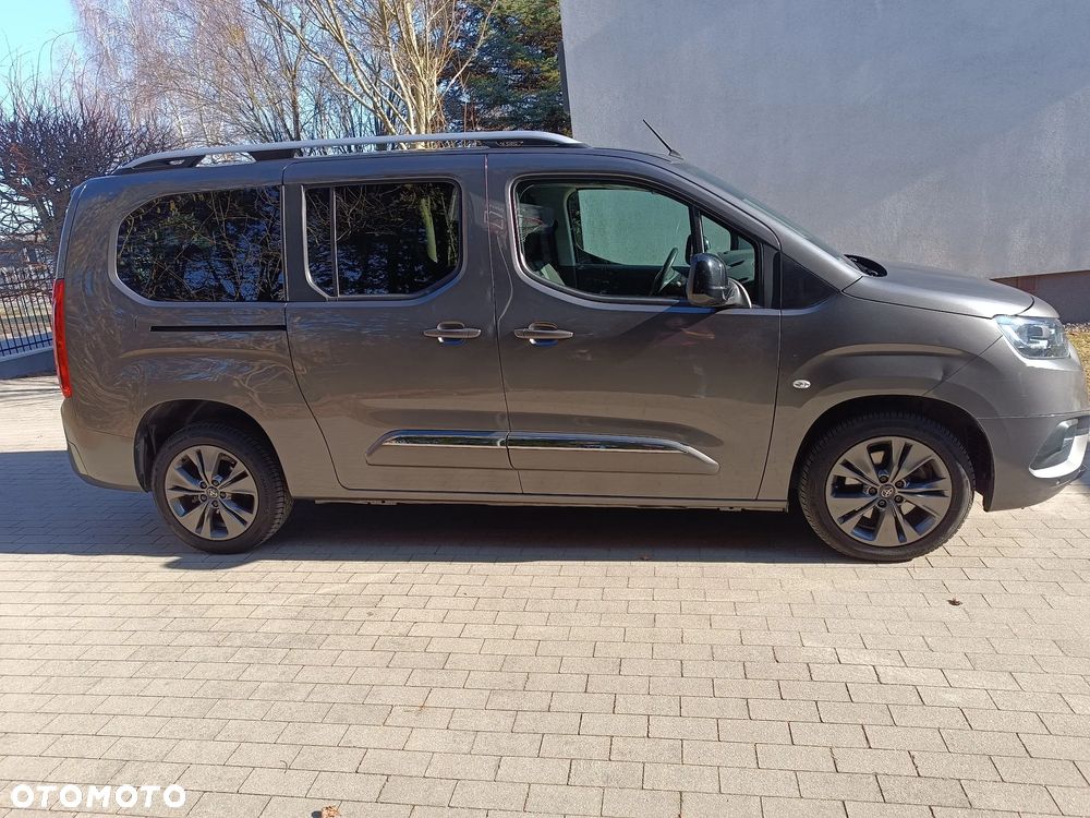 Toyota Proace City Verso Long 1.5 D-4D Family - 6