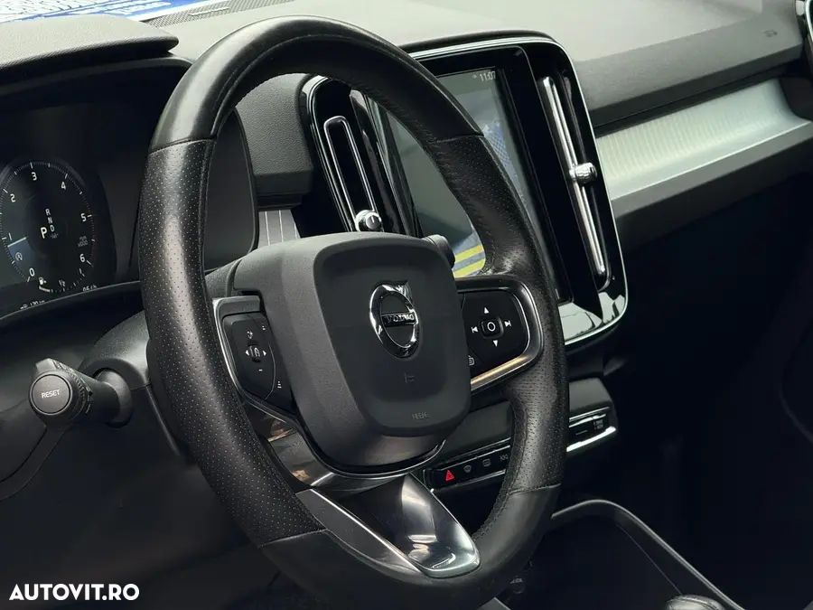 Volvo XC 40 D3 R-Design - 17