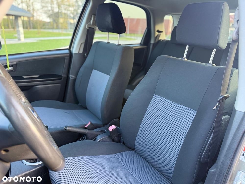 Fiat Sedici 1.6 16V 4x4 Emotion - 12