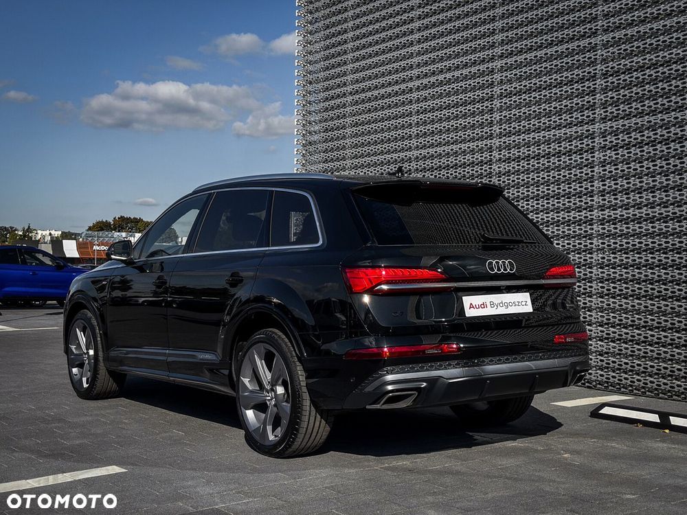 Audi Q7 - 4