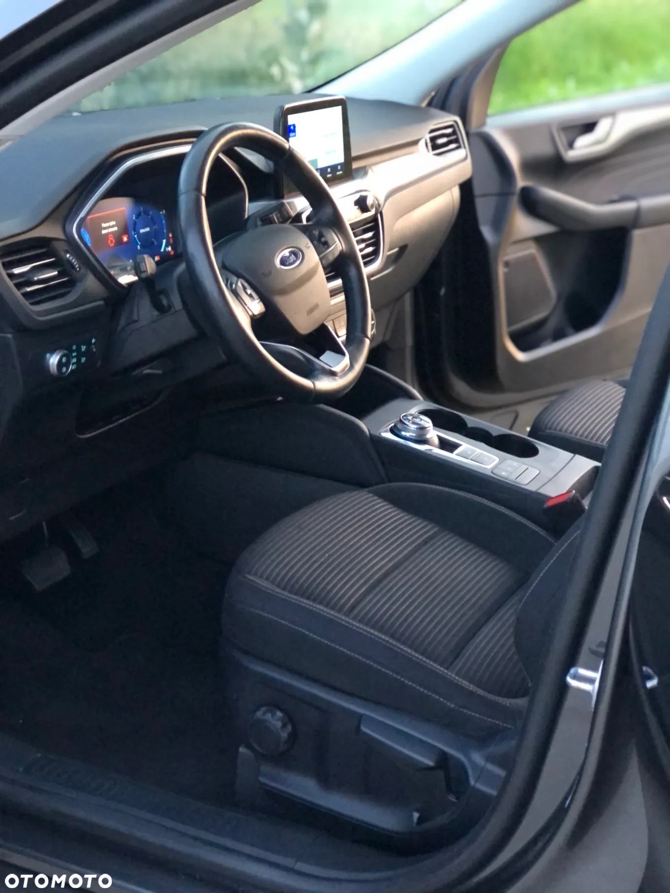 Ford Kuga 1.5 EcoBlue TITANIUM - 31