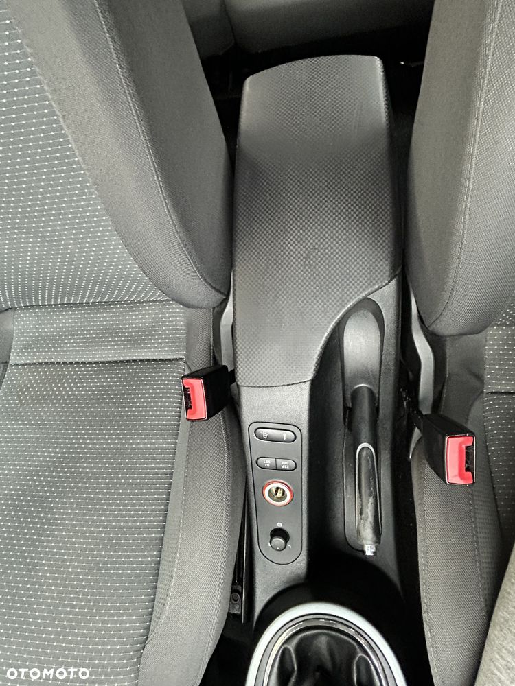 Seat Altea XL 1.6 Stylance - 20