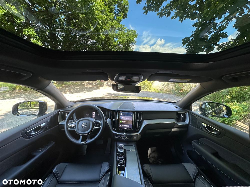 Volvo XC 60 T8 AWD Recharge Ultimate Black Edition - 26