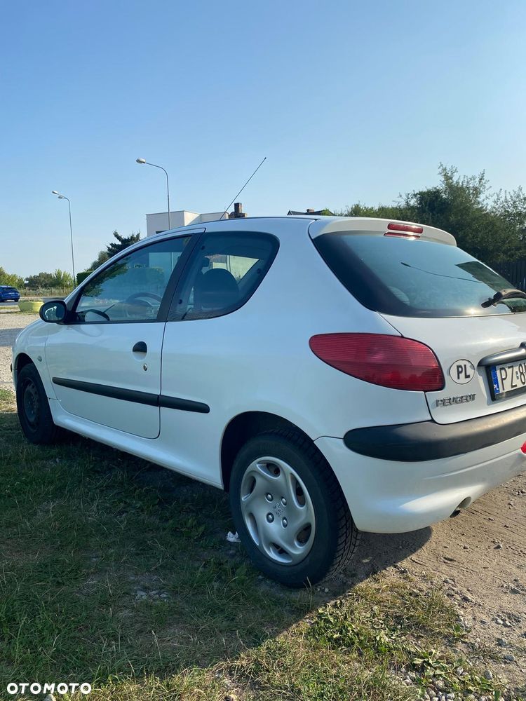 Peugeot 206 - 8