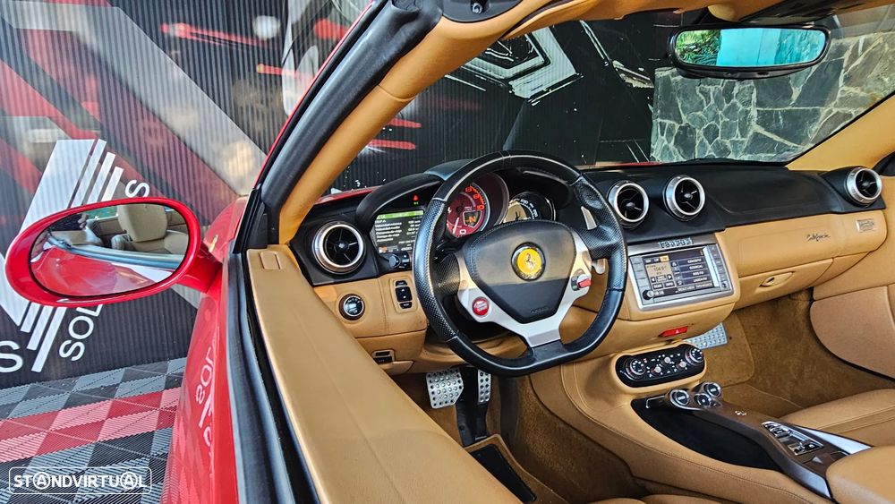 Ferrari California F1 - 12