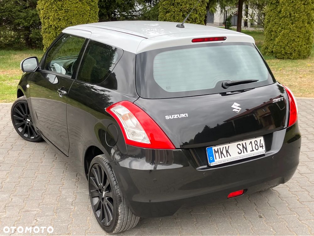 Suzuki Swift 1.2 Premium - 11