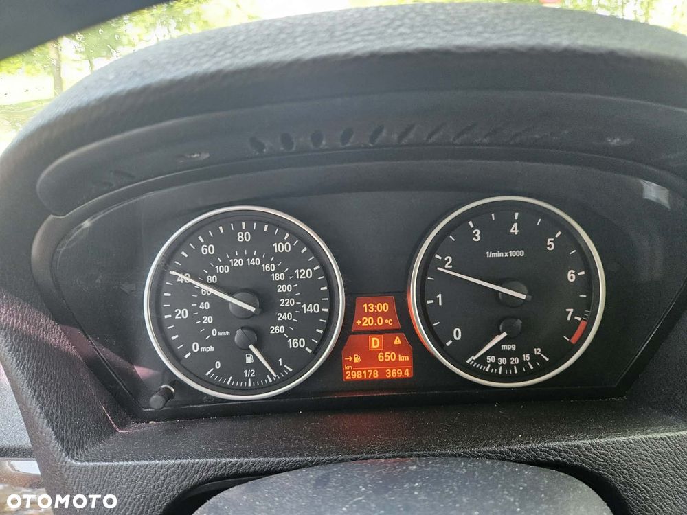 BMW X5 xDrive30i - 7