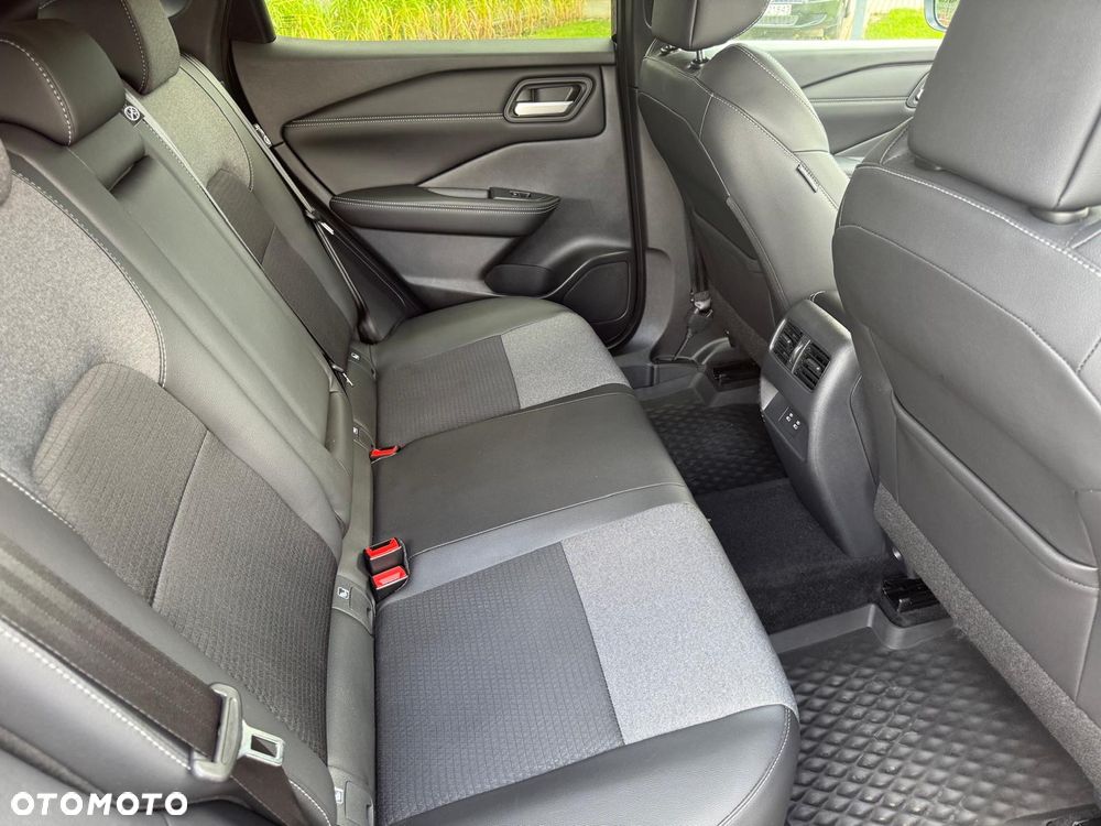 Nissan Qashqai - 14