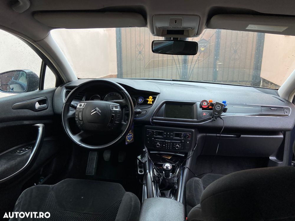 Citroën C5 1.6HDi FAP Susp M X - 13