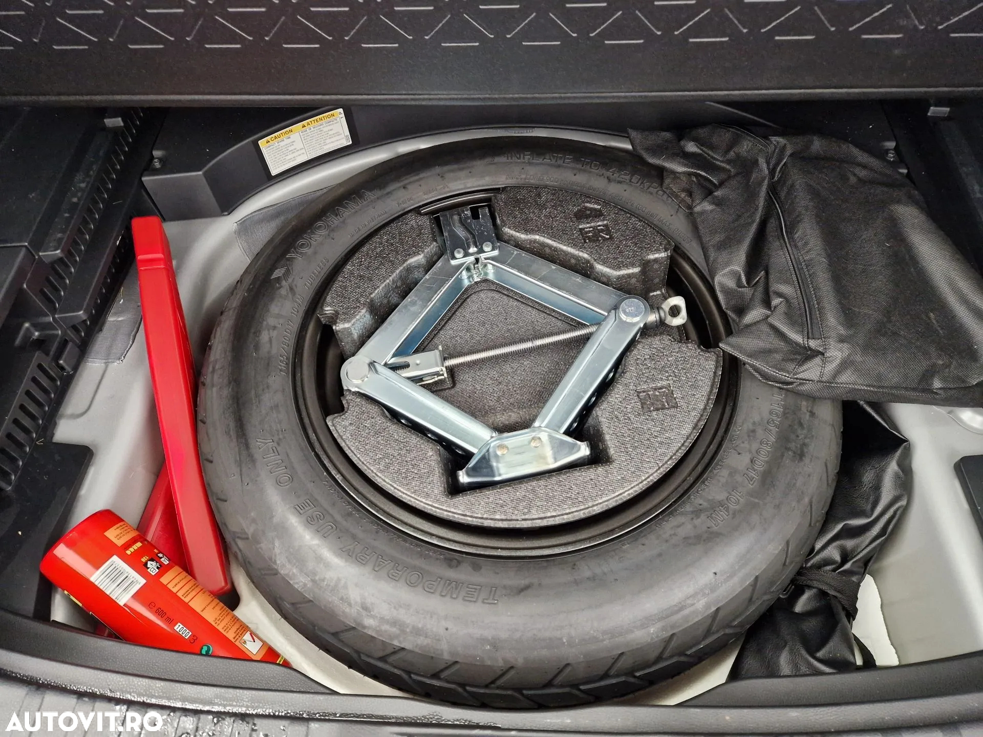 Toyota RAV4 2.5 Hybrid VVT-iE 4x4 Exclusive - 13