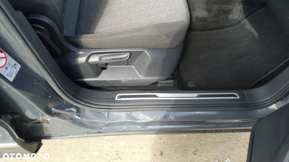 Volkswagen Tiguan 2.0 TDI SCR 4MotION DSG Life - 8