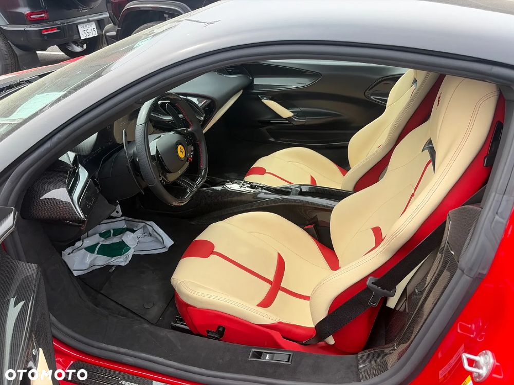 Ferrari SF90 Stradale - 8