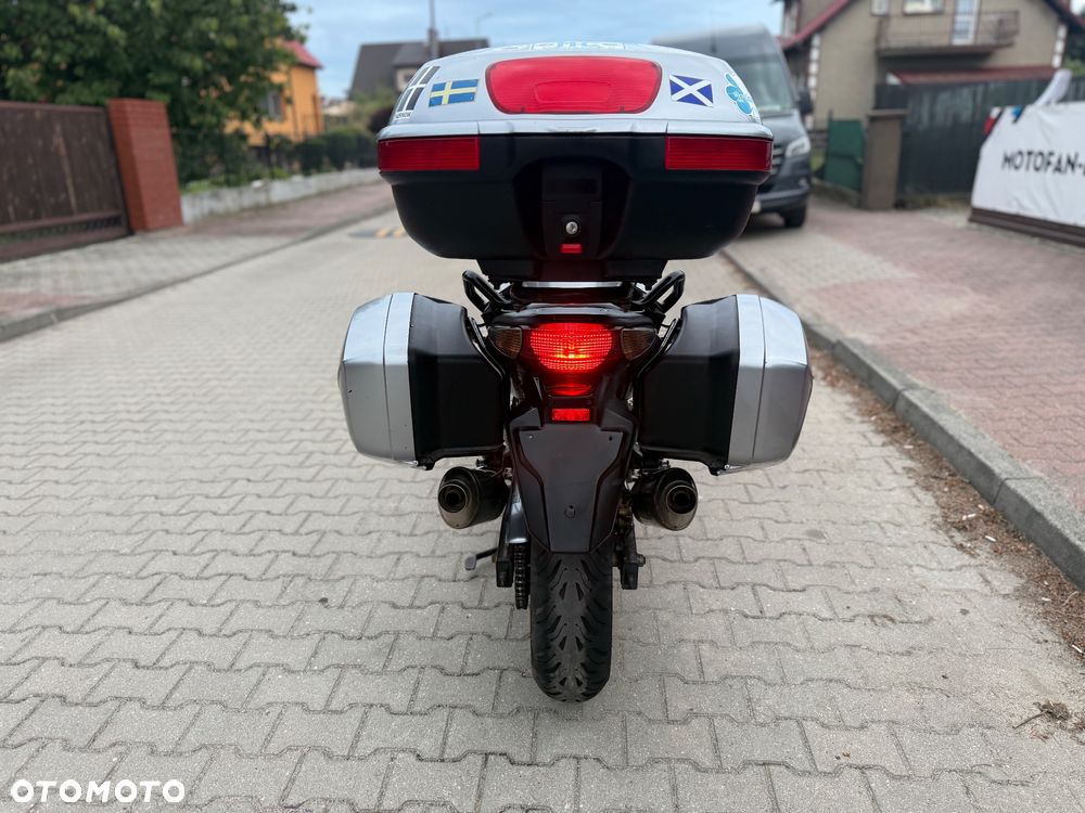 Honda CBF - 12