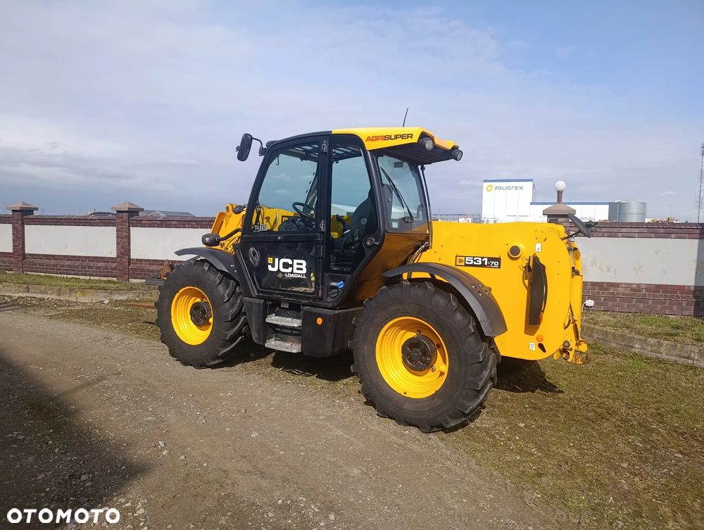 JCB 531-70 AGRISUPER - 4