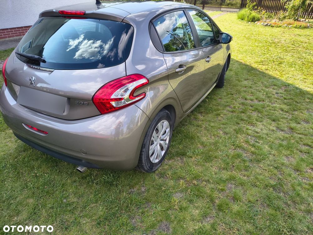 Peugeot 208 1.4 VTi Active - 17
