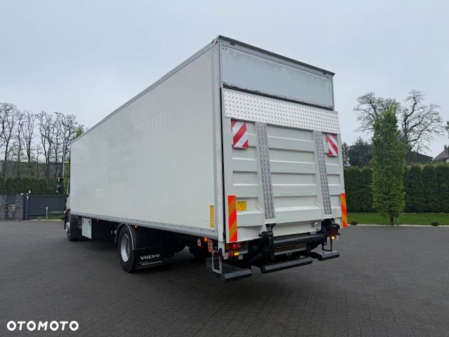 Volvo FL 250 Kontener 24palety /Sypialka/ Ładowność 8700kg/Euro6 - 4