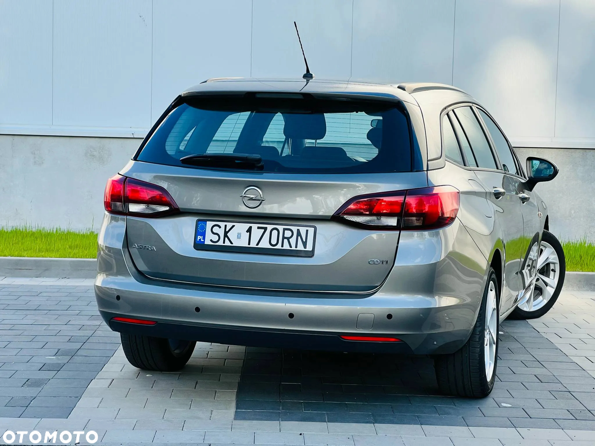 Opel Astra IV 1.6 CDTI Enjoy - 13