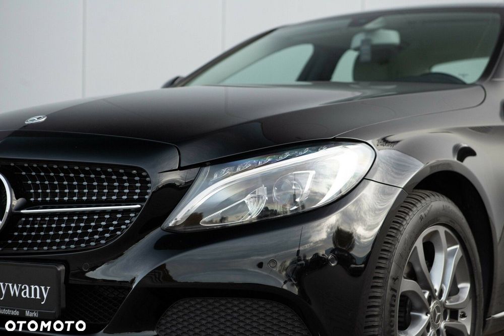 Mercedes-Benz Klasa C - 2