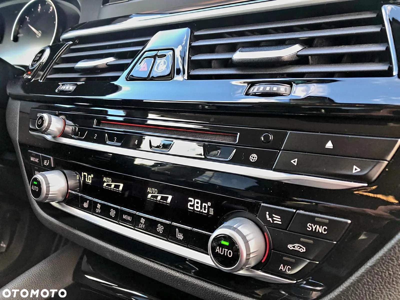 BMW Seria 5 520d Sport Line - 20