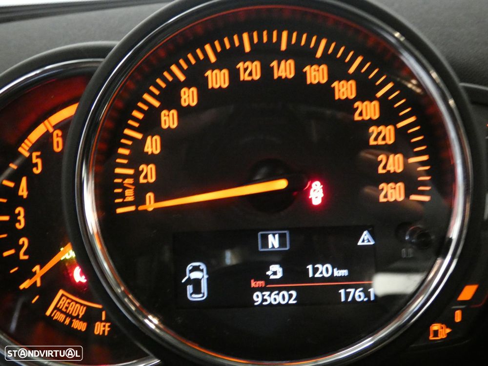 MINI Clubman One D - 15