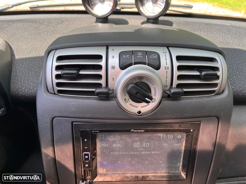 Smart ForTwo Coupé 1.0 mhd Passion 71 - 11