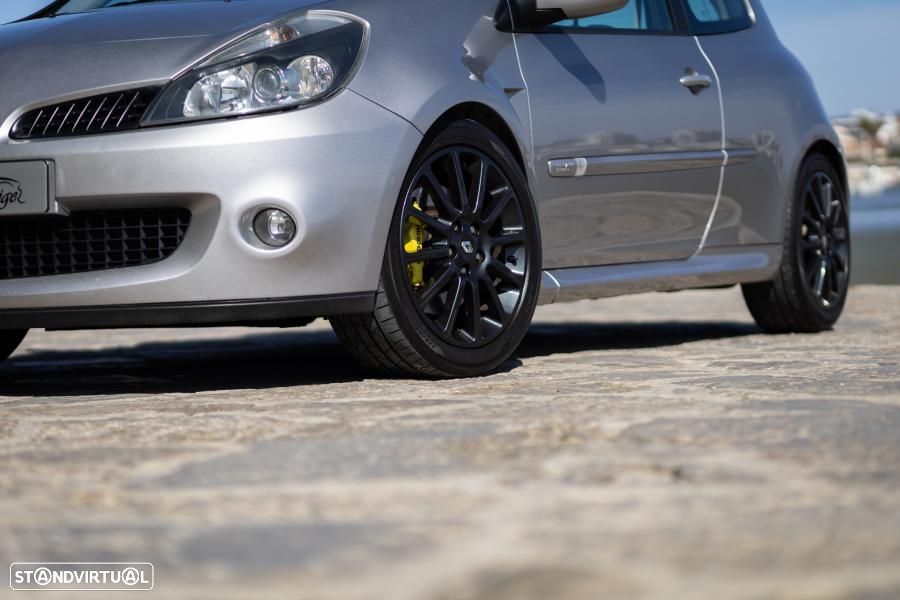 Renault Clio 2.0 16V Sport - 7