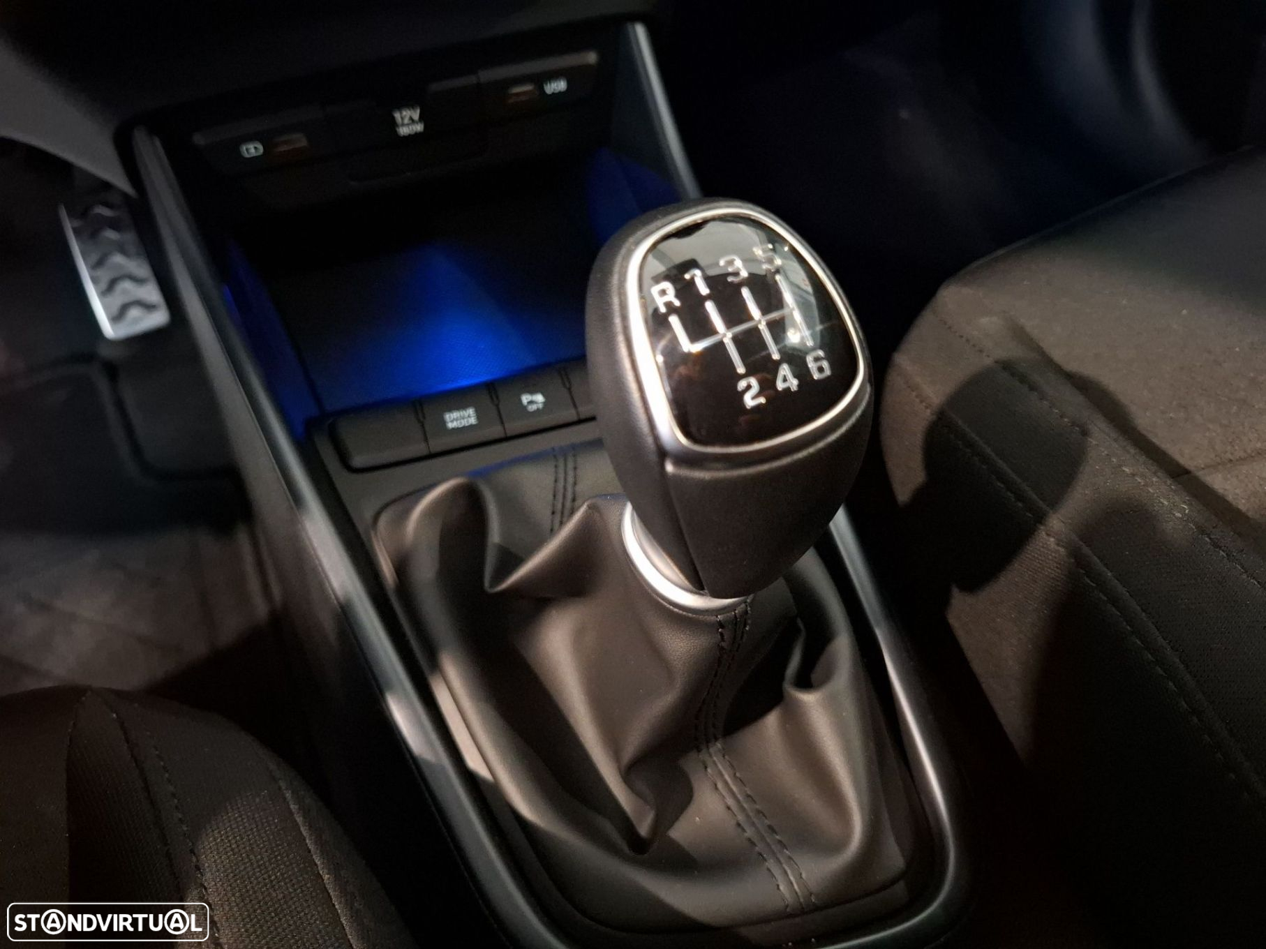 Hyundai Bayon 1.0 T-GDI Premium TT - 18