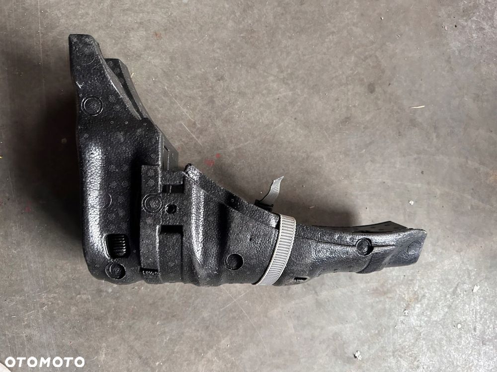 ZESTAW NAPRAWCZY WKŁAD BAGAŻNIKA VW GOLF VIII 8 5H0012115C - 4