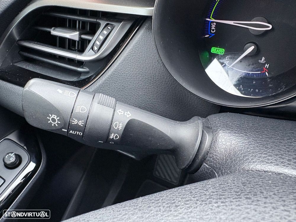 Toyota C-HR 1.8 Hybrid Square Collection - 35