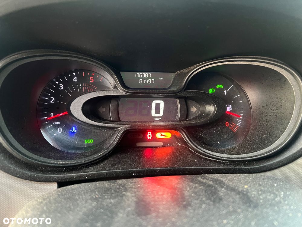 Renault Trafic - 17