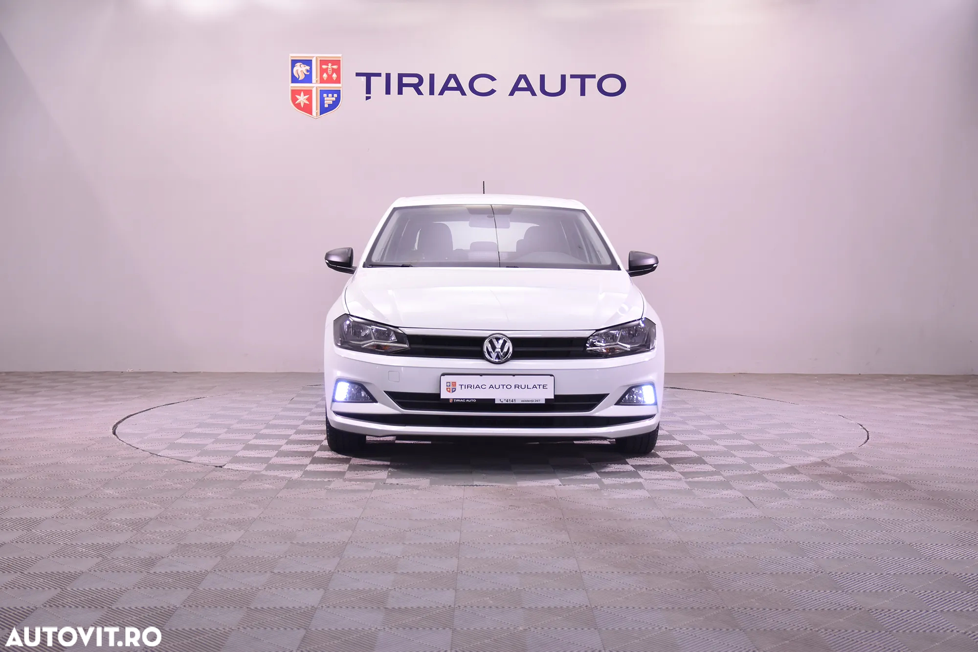 Volkswagen Polo - 8