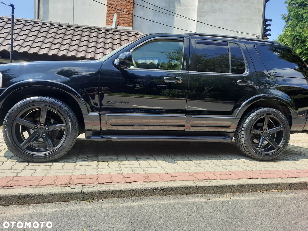 Ford Explorer 4.6 AWD - 11
