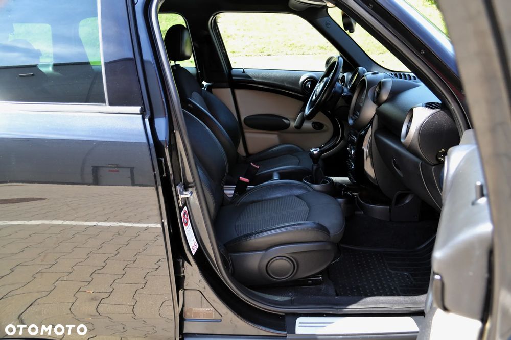 MINI Countryman Cooper D ALL4 - 11