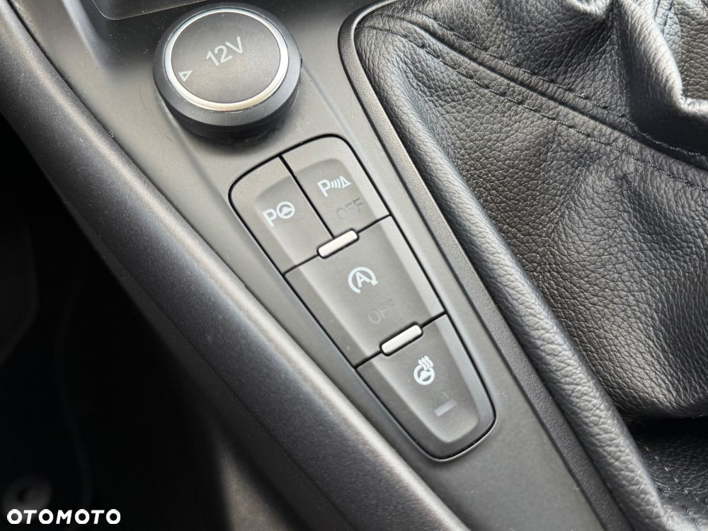 Ford Focus 1.0 EcoBoost Titanium Business - 31