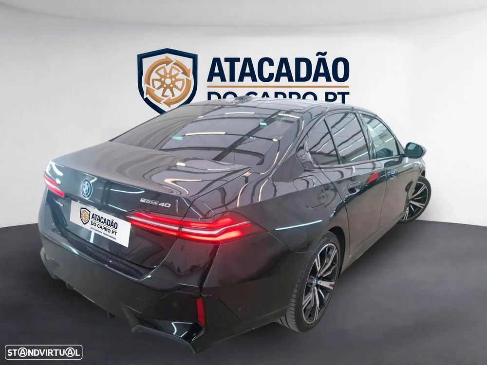 BMW i5 eDrive40 Pack Desportivo M - 7