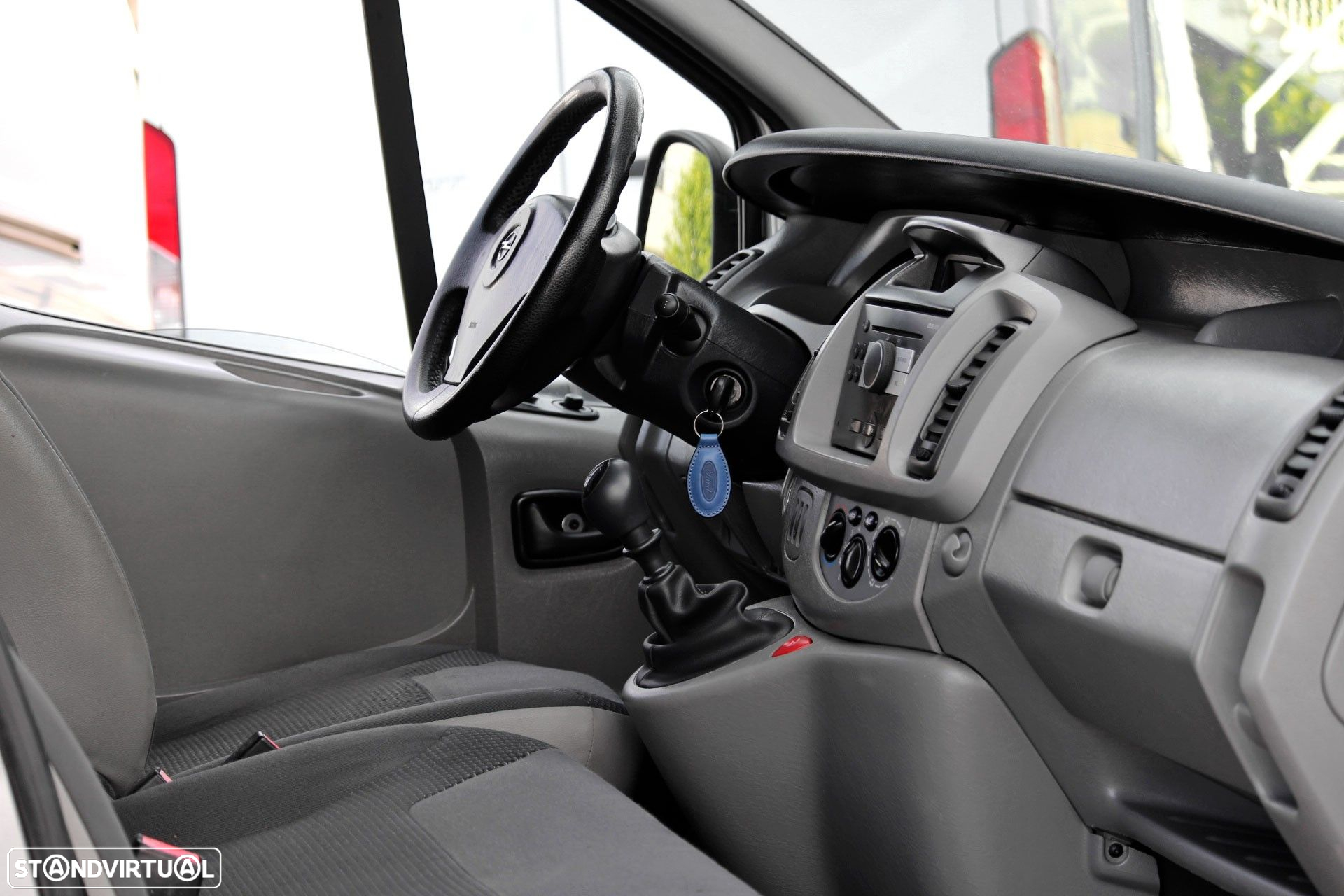 Opel Vivaro 2.0 CDTi L1H1 2.7T 6L - 14