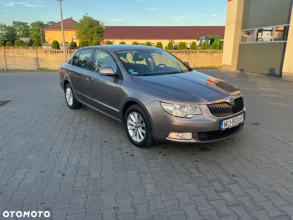 Skoda Superb 2.0 TDI Active - 3