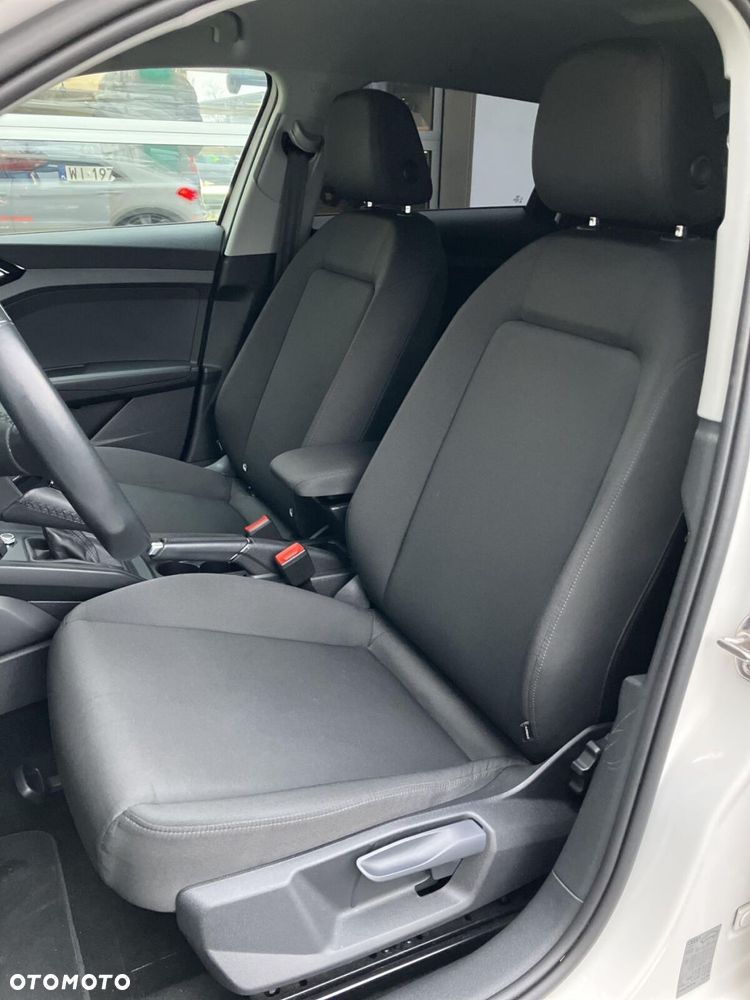 Audi A1 Sportback 30 TFSI Advanced S tronic - 13