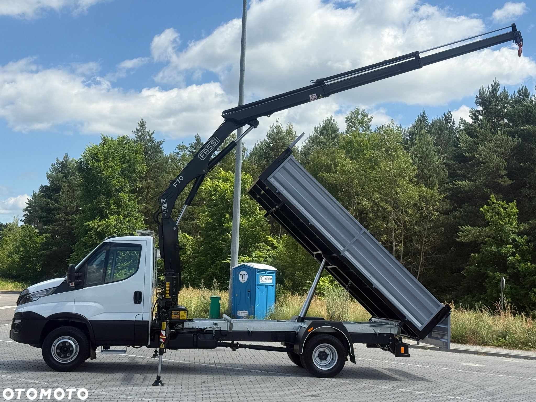Iveco DAILY 72-180 3.0 HPI 180KM * HDS FASSI F70 * 3200 Udźwig * Wywrotka 3 Stronna * ŚWIETNY STAN! - 23