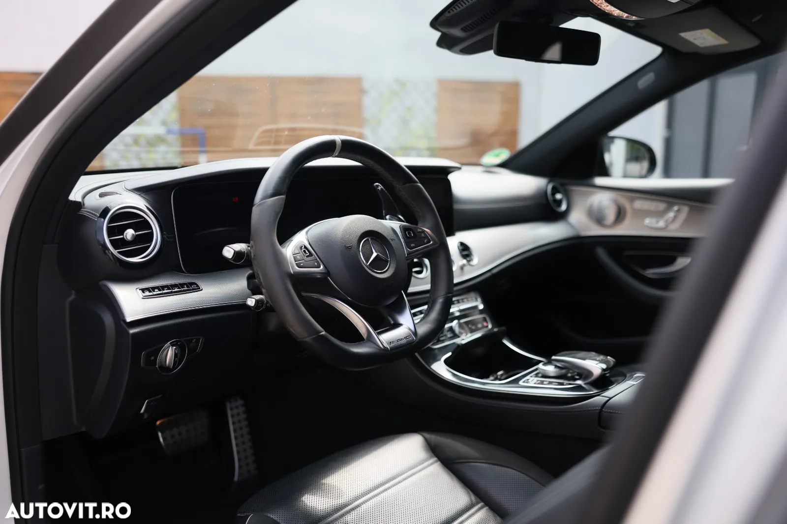 Mercedes-Benz E AMG 63 S 4Matic+ T 9G-TRONIC - 4