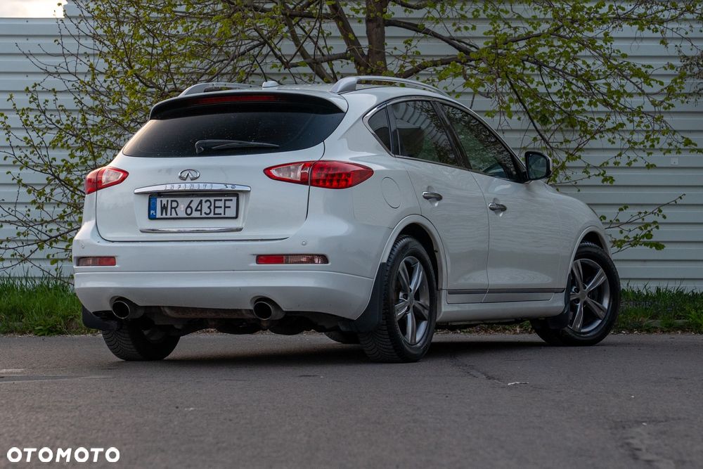 Infiniti EX EX35 4WD - 5