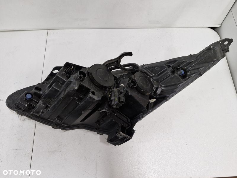 PEUGEOT 3008 I 1 LIFT LAMPA PRAWY PRZÓD PRZEDNIA PRAWA UK 9805505580 - 6