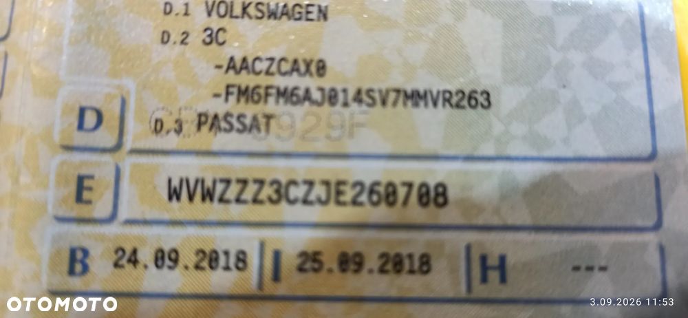 Volkswagen Passat - 2