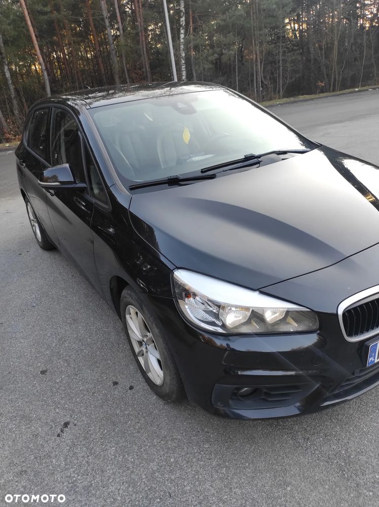 BMW Seria 2 218d - 33