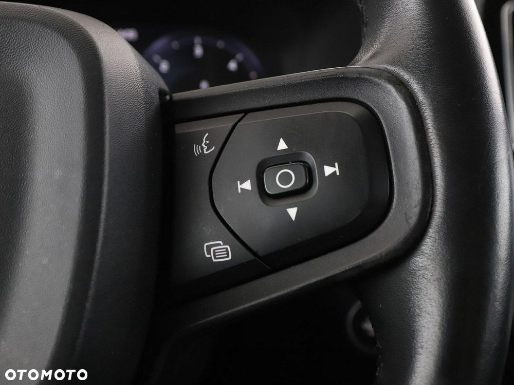 Volvo XC 40 D3 - 33